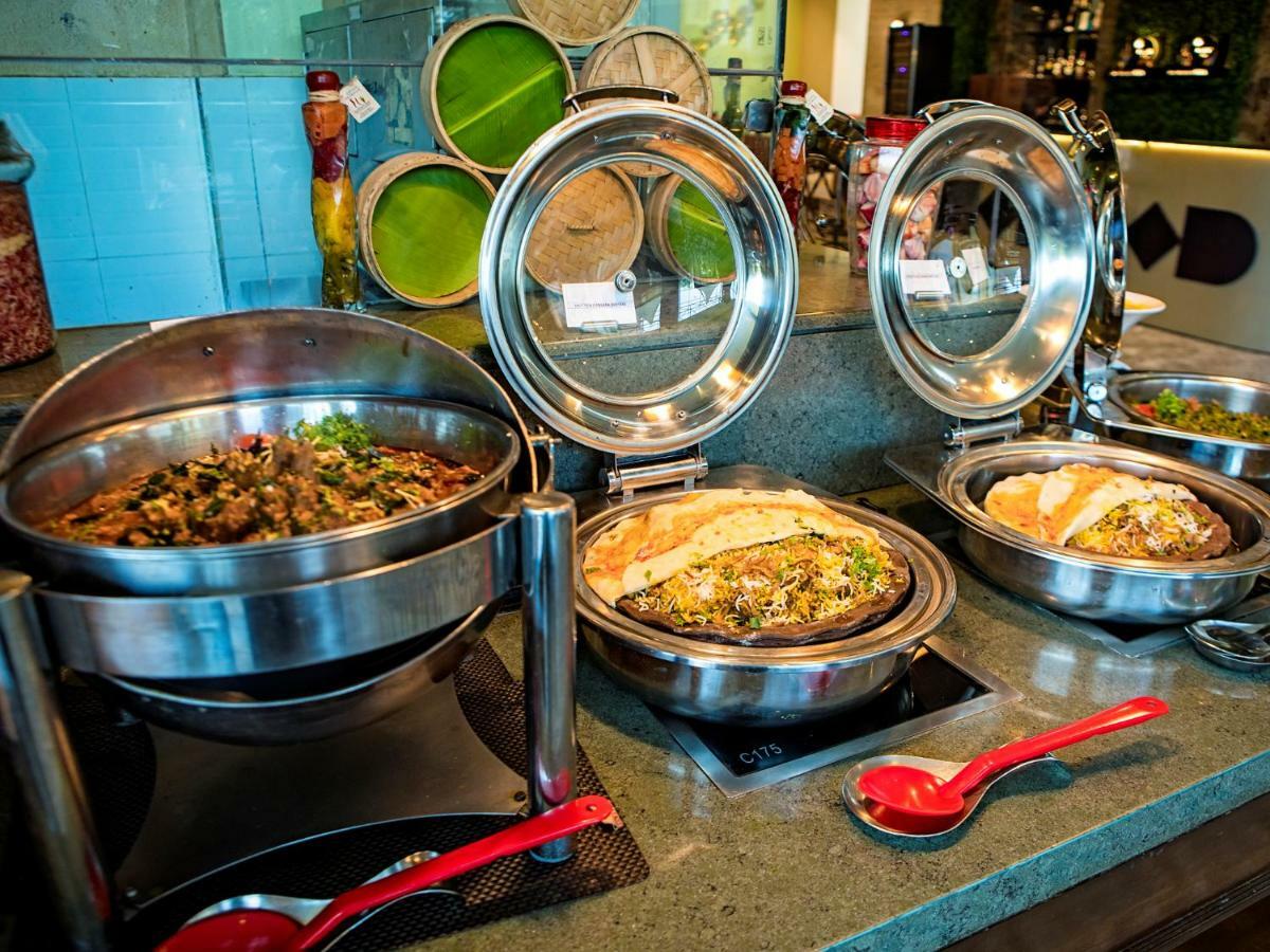 浦那兰花酒店 外观 照片 A chafing dish